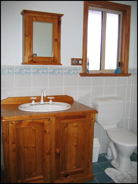 Edge Of Innes - Holiday Adelaide 8