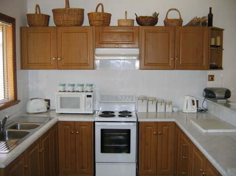 Edge Of Innes - Holiday Adelaide 3