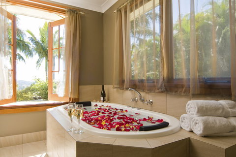 SummerHills Retreat Byron Bay - Holiday Adelaide 1