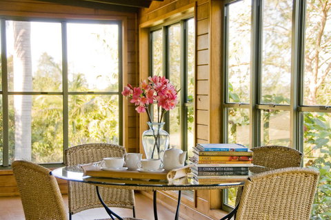 SummerHills Retreat Byron Bay - Holiday Adelaide 7