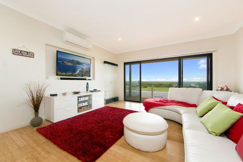 Gizmos Retreat - Holiday Adelaide 11