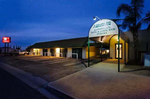 The Anglers Inn - Holiday Adelaide 1
