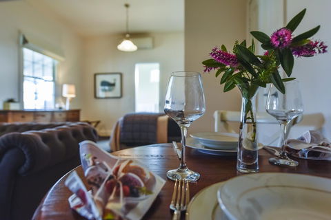 Railway Cottage In Beachport - Holiday Adelaide 5