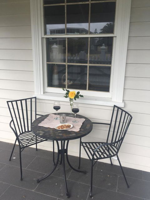 Railway Cottage In Beachport - Holiday Adelaide 21