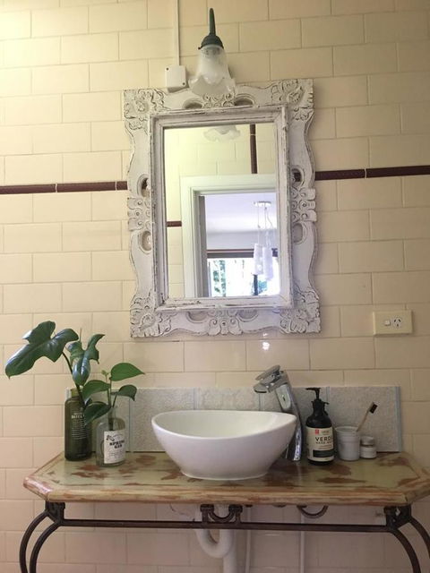 Yallaroo Cottage - Holiday Adelaide 12