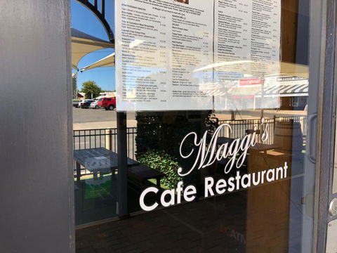 Cornwall Hotel - Holiday Adelaide 18