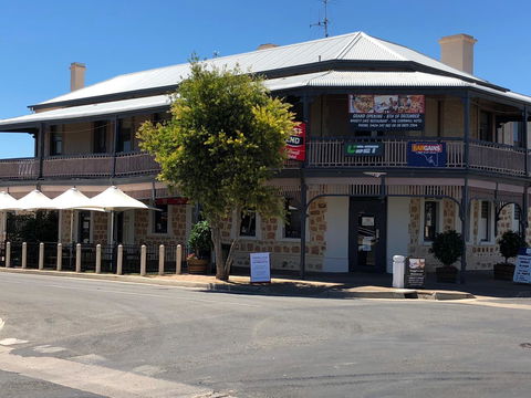 Cornwall Hotel - Holiday Adelaide 13