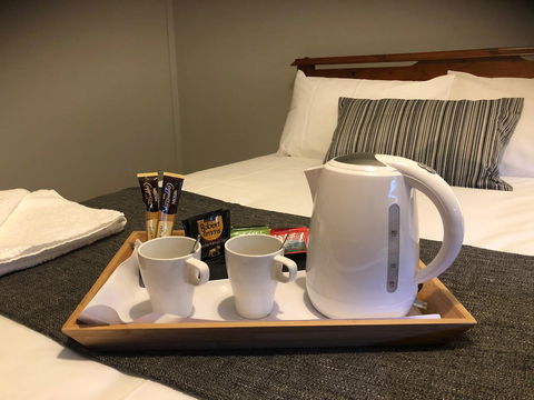 Cornwall Hotel - Holiday Adelaide 10