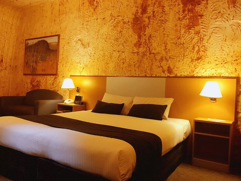 Desert Cave Hotel - Holiday Adelaide 37
