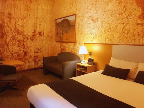 Desert Cave Hotel - Holiday Adelaide 41