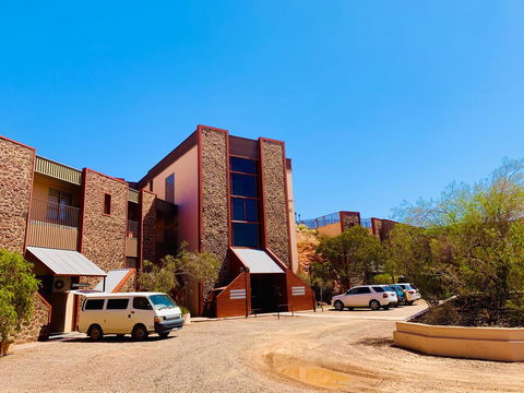 Desert Cave Hotel - Holiday Adelaide 28