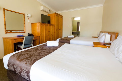 Abcot Inn - Holiday Adelaide 17