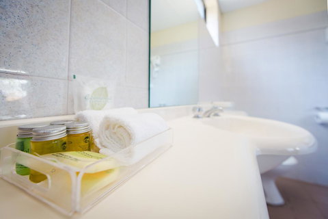 Abcot Inn - Holiday Adelaide 6