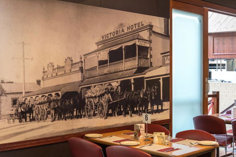 Victoria Hotel Strathalbyn - Holiday Adelaide 21