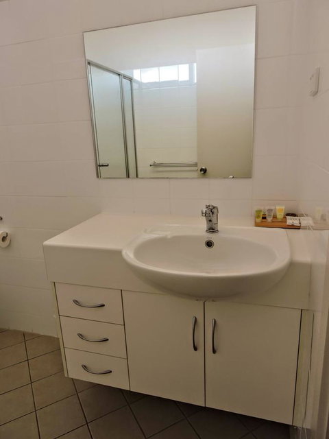 Highway One Motel - Holiday Adelaide 20