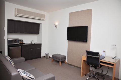 Mawson Lakes Hotel - Holiday Adelaide 37