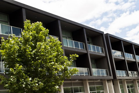 Mawson Lakes Hotel - Holiday Adelaide 1