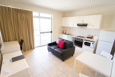 Mawson Lakes Hotel - Holiday Adelaide 22