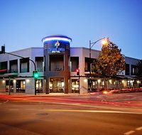 Mawson Lakes Hotel - Holiday Adelaide