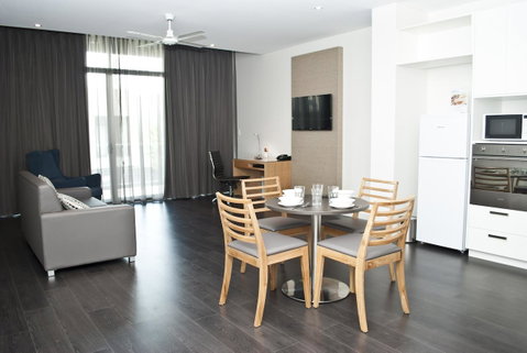 Mawson Lakes Hotel - Holiday Adelaide 10