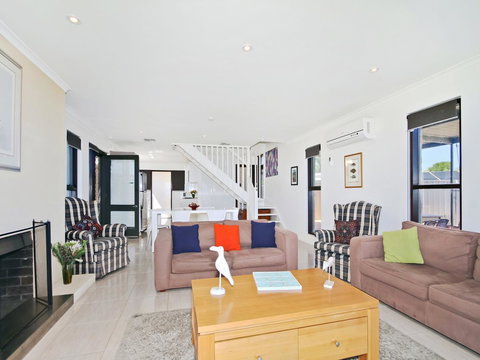 Pearl By The Sea - Holiday Adelaide 5