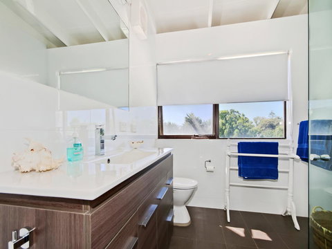 Pearl By The Sea - Holiday Adelaide 10