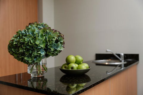 Rydges Newcastle - Holiday Adelaide 12