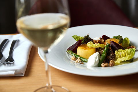 Rydges Newcastle - Holiday Adelaide 27