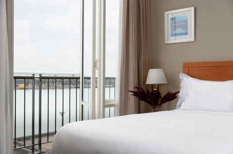 Rydges Newcastle - Holiday Adelaide 17