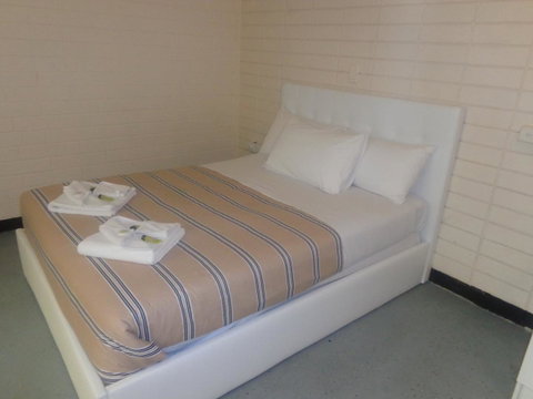 Adelaide Backpackers And Travellers Inn - Holiday Adelaide 24