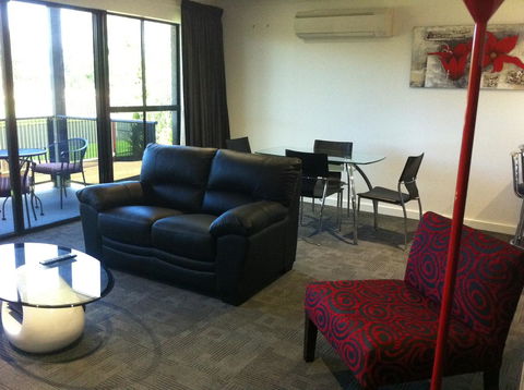 Cattlemans Country Motor Inn & Serviced Apartments - Holiday Adelaide 23