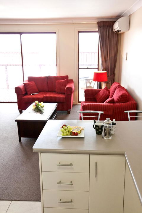Cattlemans Country Motor Inn & Serviced Apartments - Holiday Adelaide 9