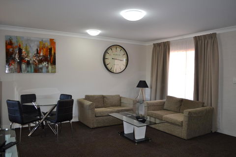 Cattlemans Country Motor Inn & Serviced Apartments - Holiday Adelaide 41