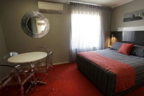 Cattlemans Country Motor Inn & Serviced Apartments - Holiday Adelaide 21