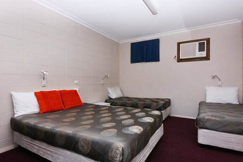 Motel Poinsettia - Holiday Adelaide 20