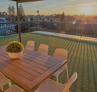 Henley Beach South Amazing Views Huge Private Balcony - Holiday Adelaide