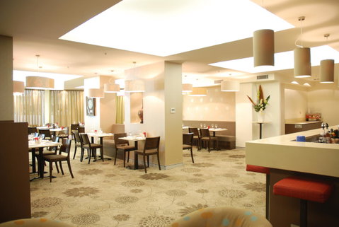 HotelMOTEL Adelaide - Holiday Adelaide 10