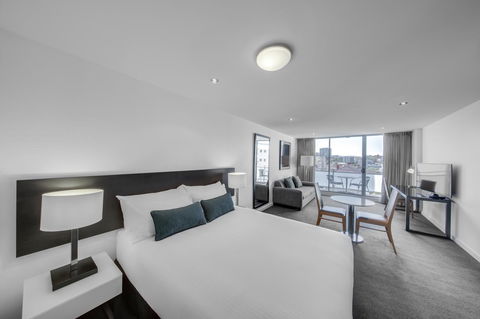 Adina Apartment Hotel Wollongong - Holiday Adelaide 9