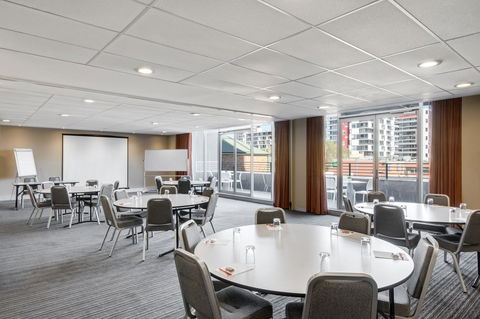 Adina Apartment Hotel Wollongong - Holiday Adelaide 28