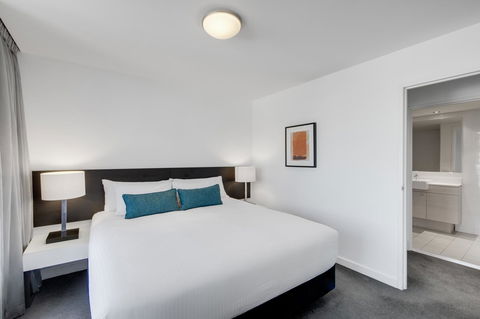 Adina Apartment Hotel Wollongong - Holiday Adelaide 1