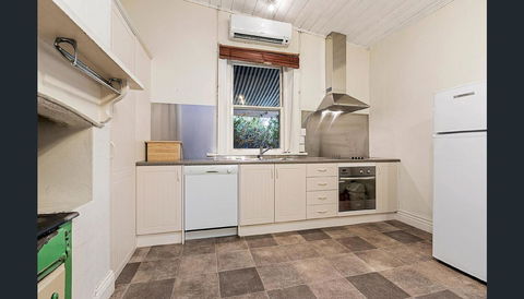Treasured Memories Cottage - Holiday Adelaide 10