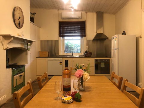Treasured Memories Cottage - Holiday Adelaide 18