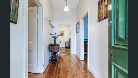 Treasured Memories Cottage - Holiday Adelaide 7