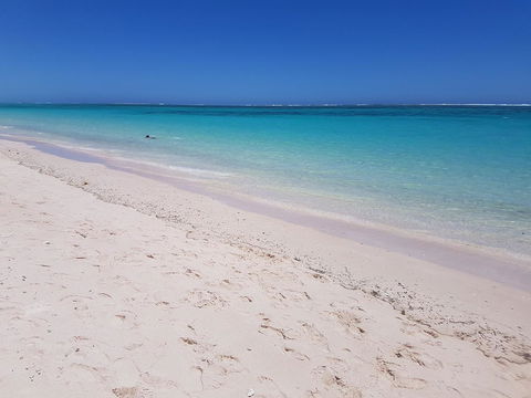 Escape 2 Exmouth - Holiday Adelaide 31