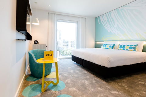 Ibis Styles East Perth - Holiday Adelaide 6