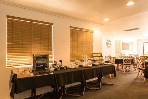 Sanno Marracoonda Perth Airport Hotel - Holiday Adelaide 9