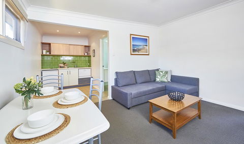 Harbour View Apartments - Holiday Adelaide 1