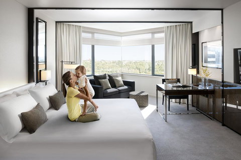 Crown Metropol Perth - Holiday Adelaide 12