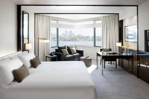 Crown Metropol Perth - Holiday Adelaide 15