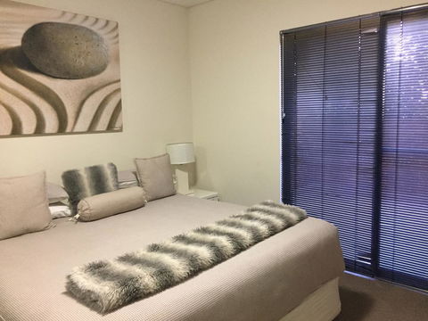 Parklane Apartments - Holiday Adelaide 8